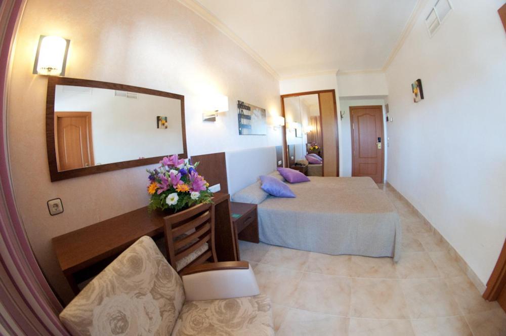 Hotel Cala Gat Cala Ratjada  Oda fotoğraf